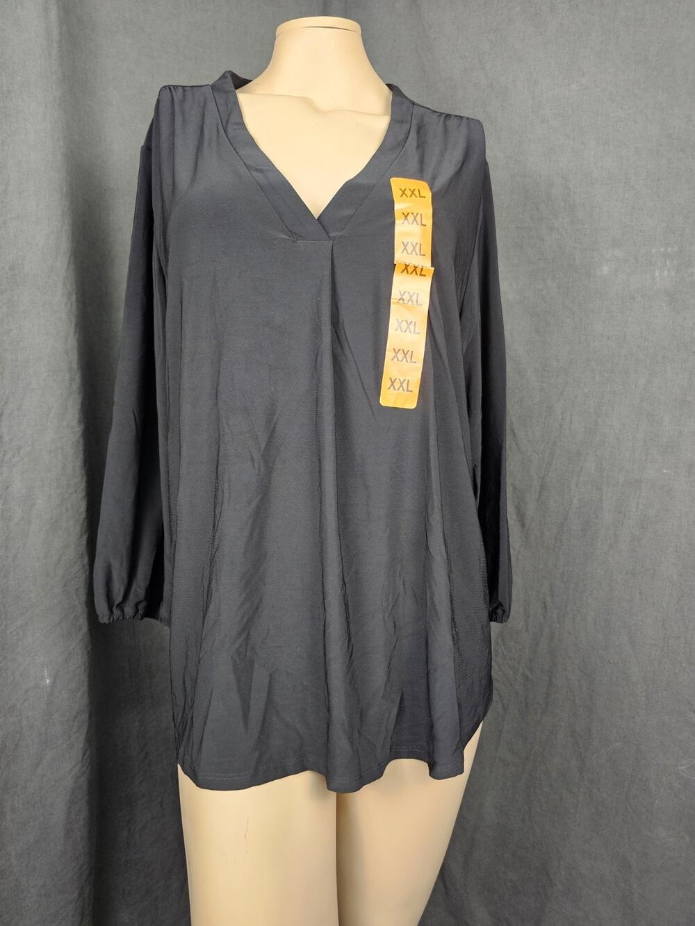 NWT Two by Vince Camuto Plus Size XXL V Neck Blouse 3/4 Sleeve Top Pleated Shirt